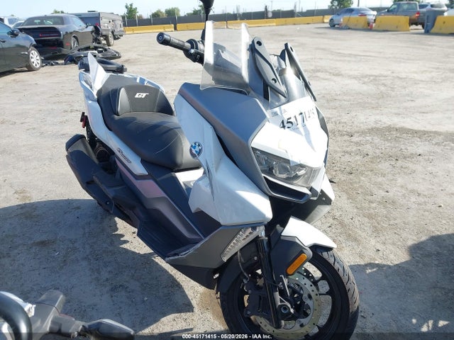 2024 BMW C 400 GT - 1