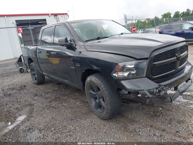 2019 RAM 1500 CLASSIC ST - 1