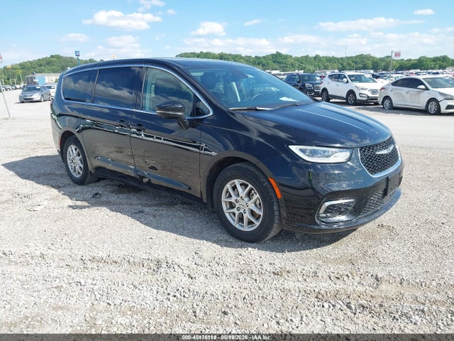 2024 CHRYSLER PACIFICA TOURING - 1