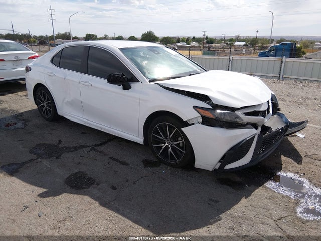 2021 TOYOTA CAMRY SE - 1