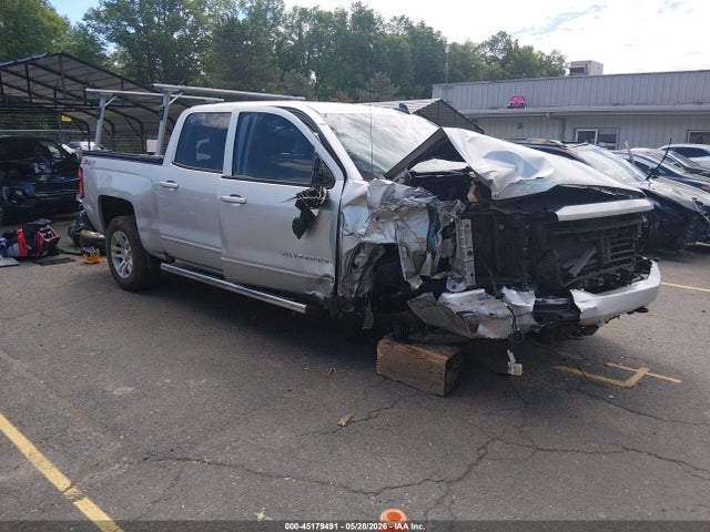 2017 CHEVROLET SILVERADO 1500 2LT - 1