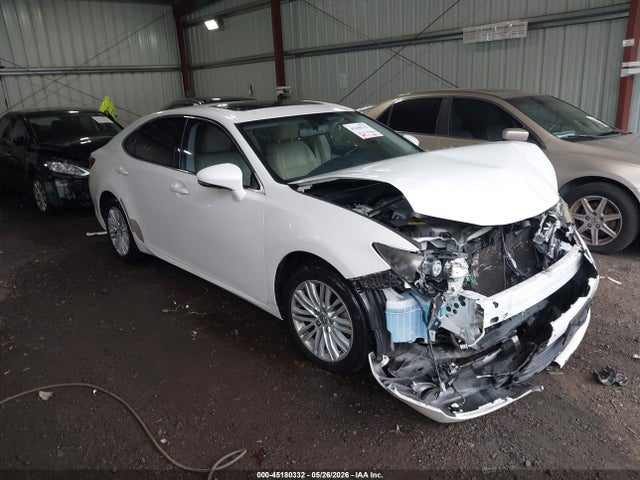 2013 LEXUS ES 350 - 1