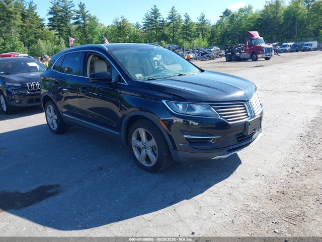 2017 LINCOLN MKC PREMIERE - 1