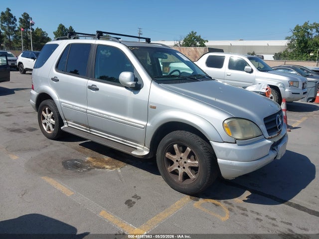 2000 MERCEDES-BENZ ML 430 - 1