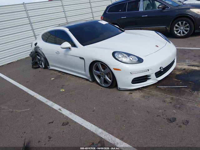 2016 PORSCHE PANAMERA S - 1