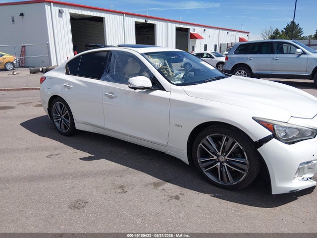 2017 INFINITI Q50 3.0T PREMIUM - 1