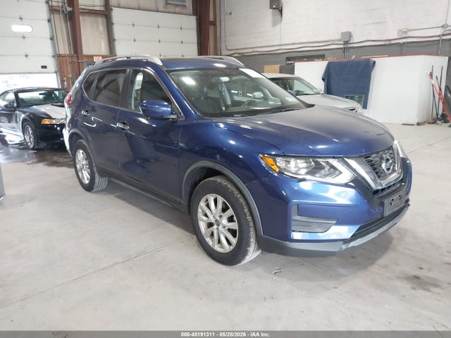 2017 NISSAN ROGUE SV - 1