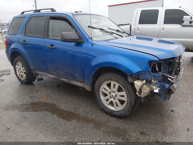 2011 FORD ESCAPE XLT - 1
