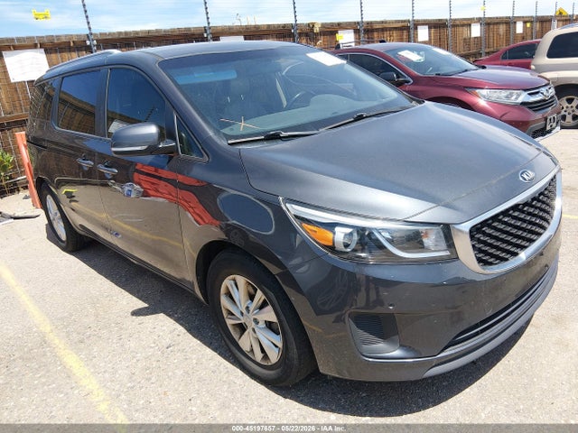 2017 KIA SEDONA LX - 1