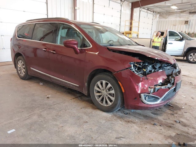 2017 CHRYSLER PACIFICA TOURING-L - 1