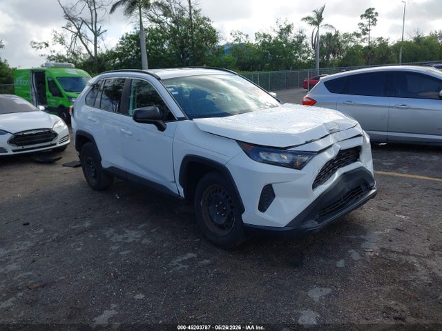 2020 TOYOTA RAV4 LE - 1