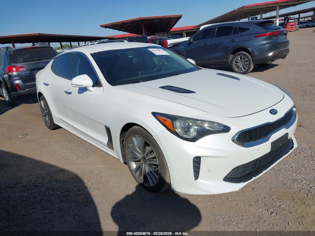 2019 KIA STINGER - 1