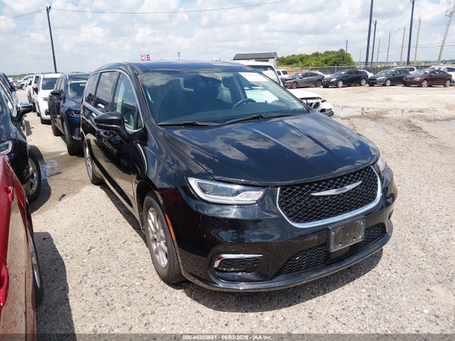 2024 CHRYSLER PACIFICA TOURING - 1