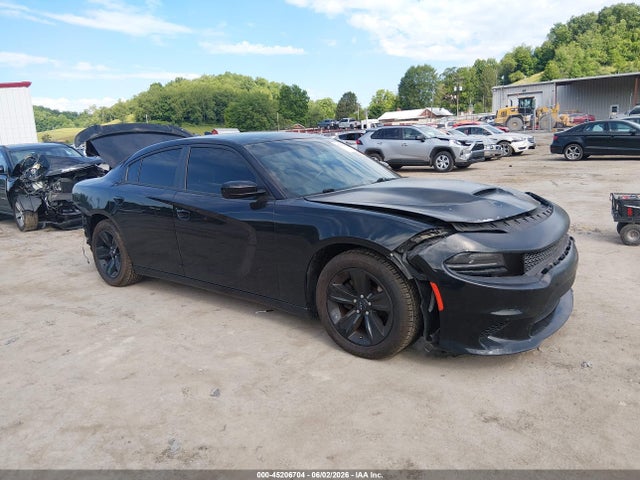 2016 DODGE CHARGER SXT - 1