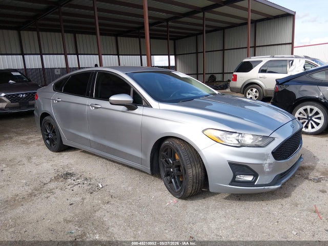 2020 FORD FUSION SE - 1