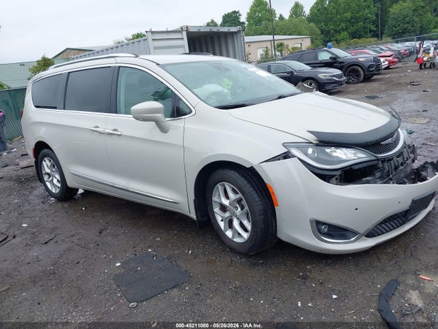 2017 CHRYSLER PACIFICA TOURING-L PLUS - 1