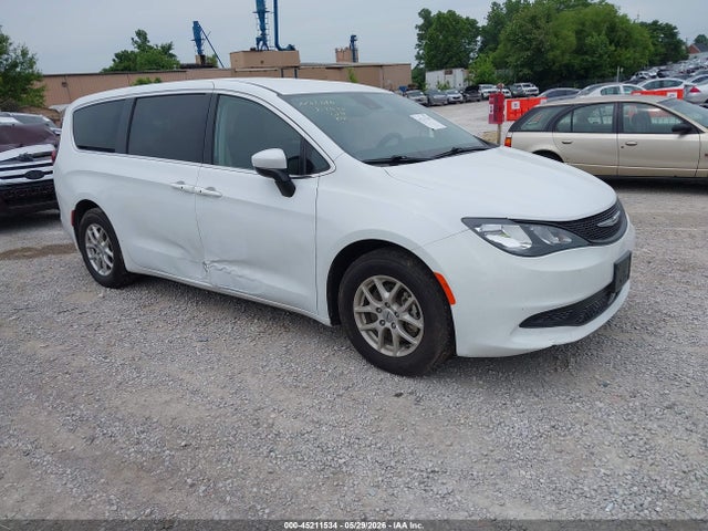 2023 CHRYSLER VOYAGER LX - 1