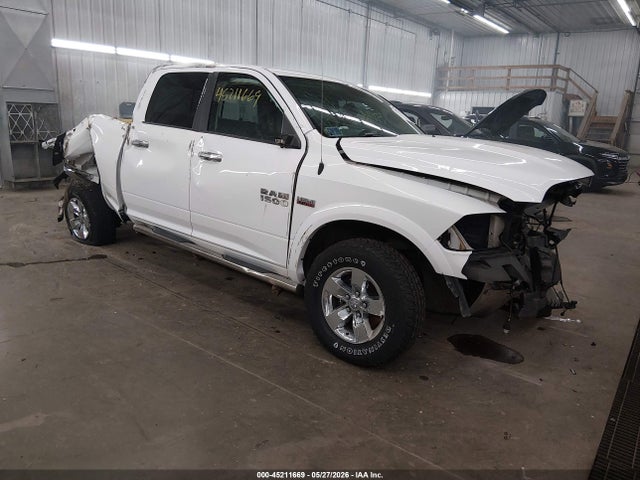 2017 RAM 1500 SLT - 1