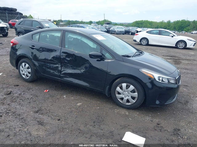 2017 KIA FORTE LX - 1