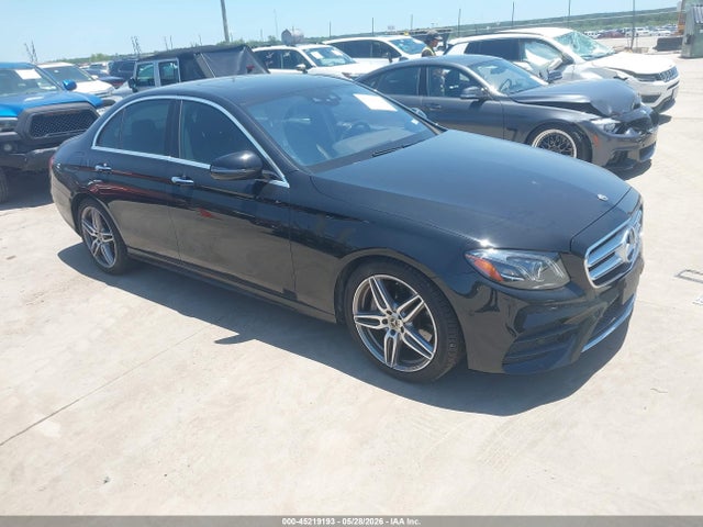 2018 MERCEDES-BENZ E 300 - 1
