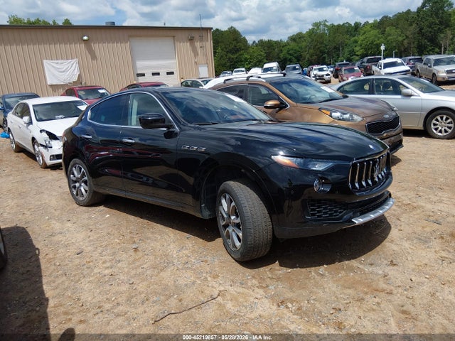 2017 MASERATI LEVANTE - 1