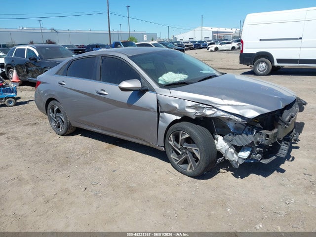 2024 HYUNDAI ELANTRA SEL - 1