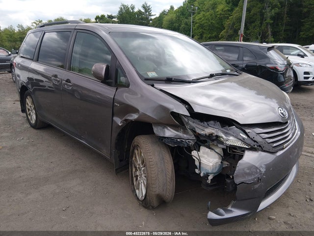 2016 TOYOTA SIENNA LE 7 PASSENGER - 1
