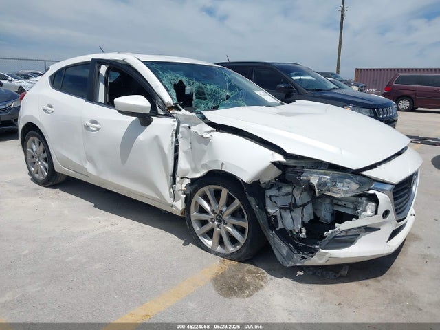 2017 MAZDA MAZDA3 TOURING - 1