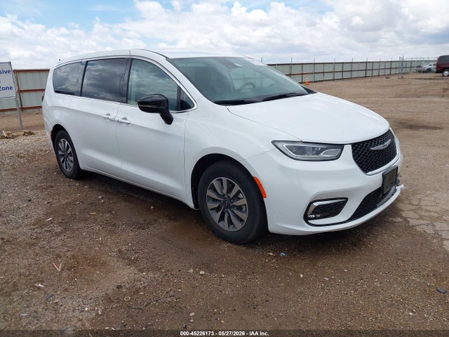 2024 CHRYSLER PACIFICA HYBRID - 1