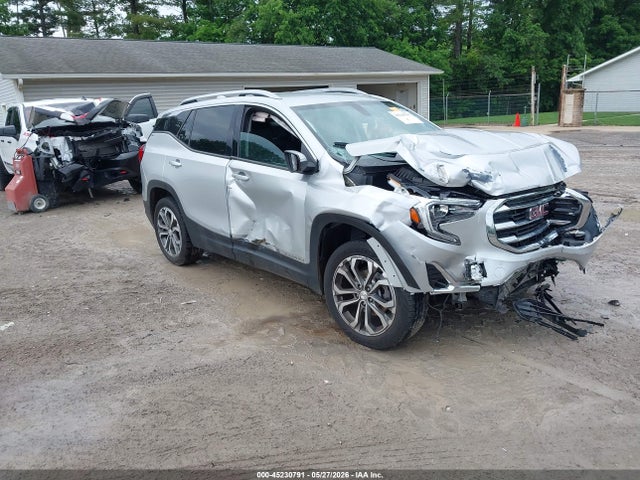 2019 GMC TERRAIN SLT - 1