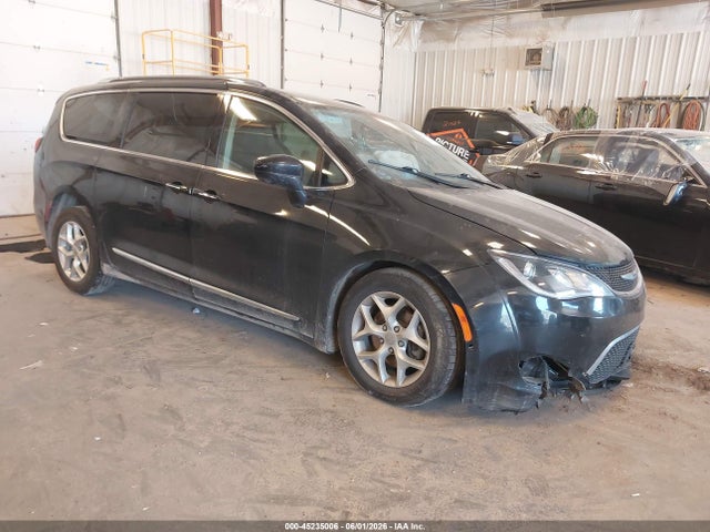 2018 CHRYSLER PACIFICA TOURING L - 1