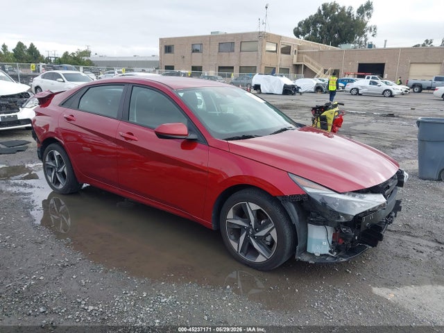 2023 HYUNDAI ELANTRA SEL - 1