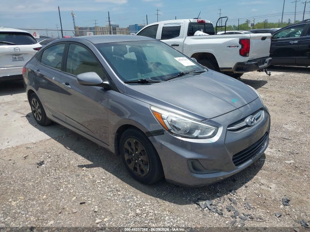 2017 HYUNDAI ACCENT SE - 1