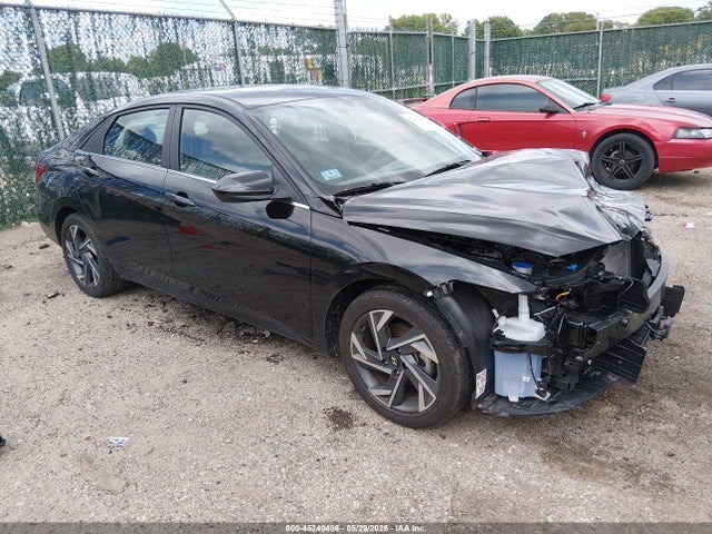 2024 HYUNDAI ELANTRA SEL - 1