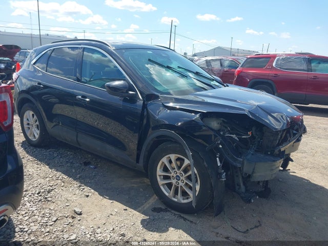 2020 FORD ESCAPE SE - 1