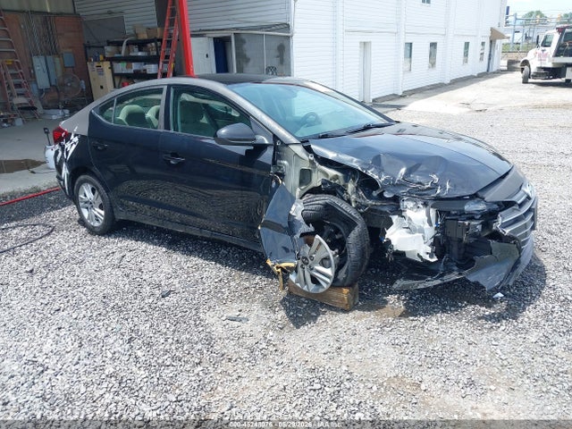 2020 HYUNDAI ELANTRA SEL - 1
