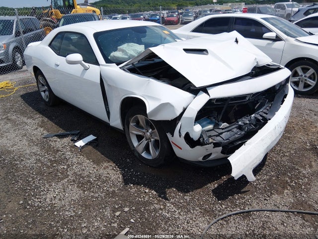 2022 DODGE CHALLENGER SXT - 1