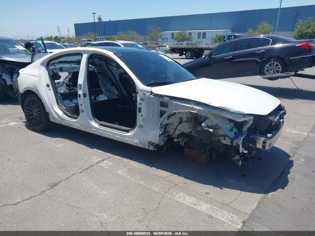 2022 GENESIS G70 3.3T - 1