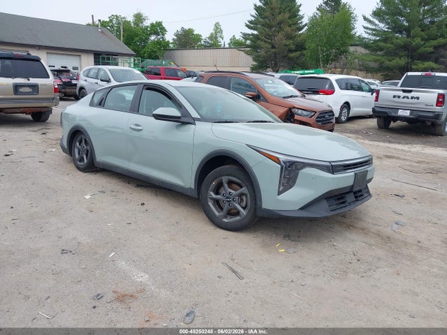2025 KIA K4 LXS - 1