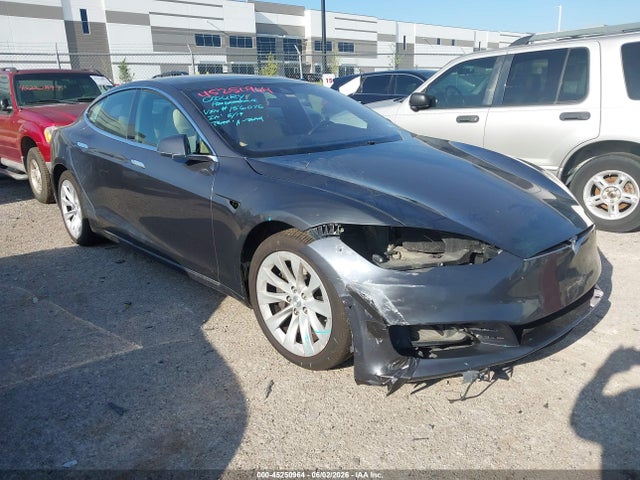 2016 TESLA MODEL S 60/70/75/85 - 1