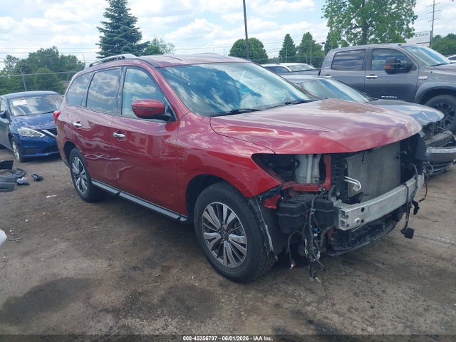 2017 NISSAN PATHFINDER SV - 1
