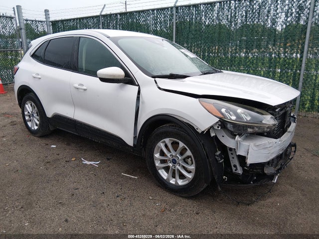 2020 FORD ESCAPE SE - 1