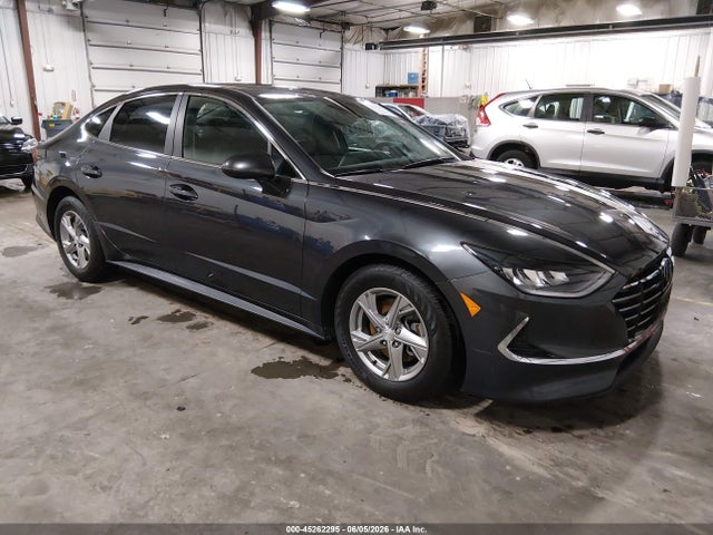 2022 HYUNDAI SONATA SE - 1