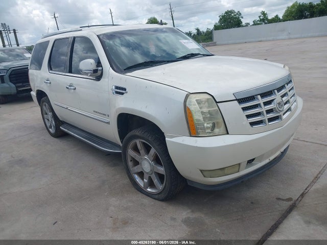 2009 CADILLAC ESCALADE STANDARD - 1