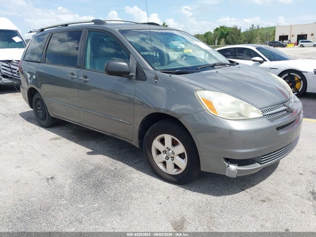 2004 TOYOTA SIENNA LE - 1