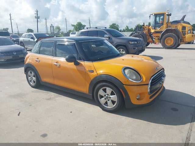 2016 MINI HARDTOP COOPER - 1