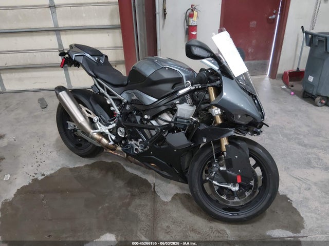2025 BMW S 1000 - 1