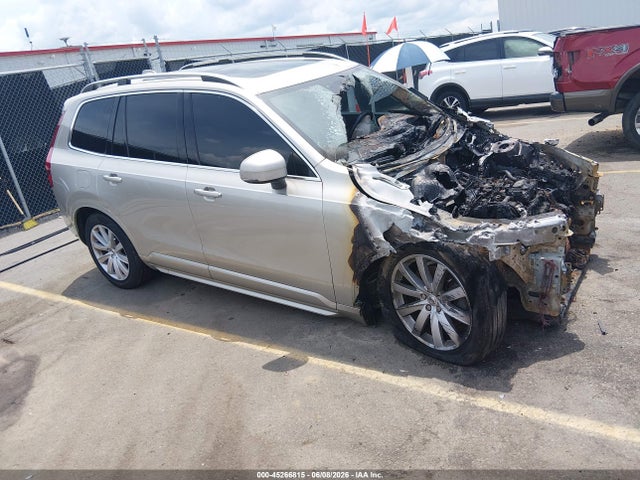2016 VOLVO XC90 T6 - 1