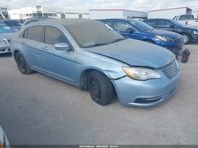 2013 CHRYSLER 200 TOURING - 1