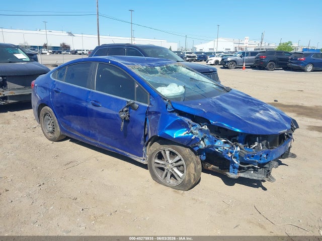 2018 CHEVROLET CRUZE LT AUTO - 1